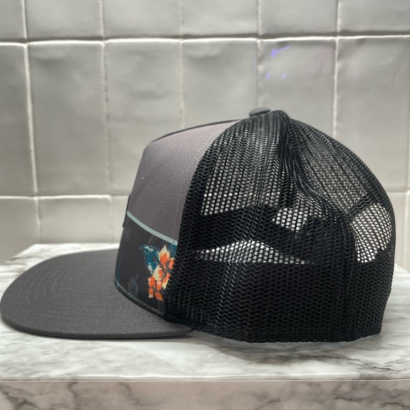 𝐎’𝐍𝐄𝐈𝐋𝐋 𝐒𝐧𝐚𝐩𝐛𝐚𝐜𝐤 𝐇𝐚𝐭 - Picture 2 of 5